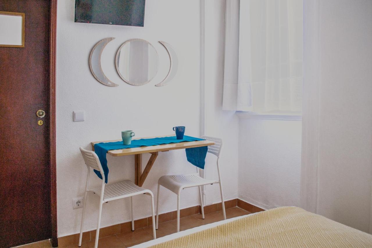 Residencial Avenida Hotel Faro Bagian luar foto